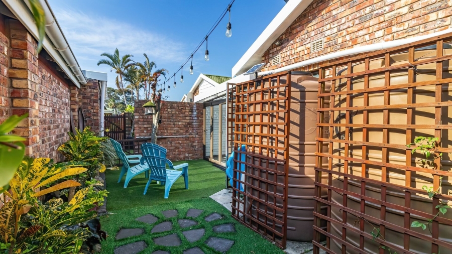 2 Bedroom Property for Sale in Gonubie North Eastern Cape